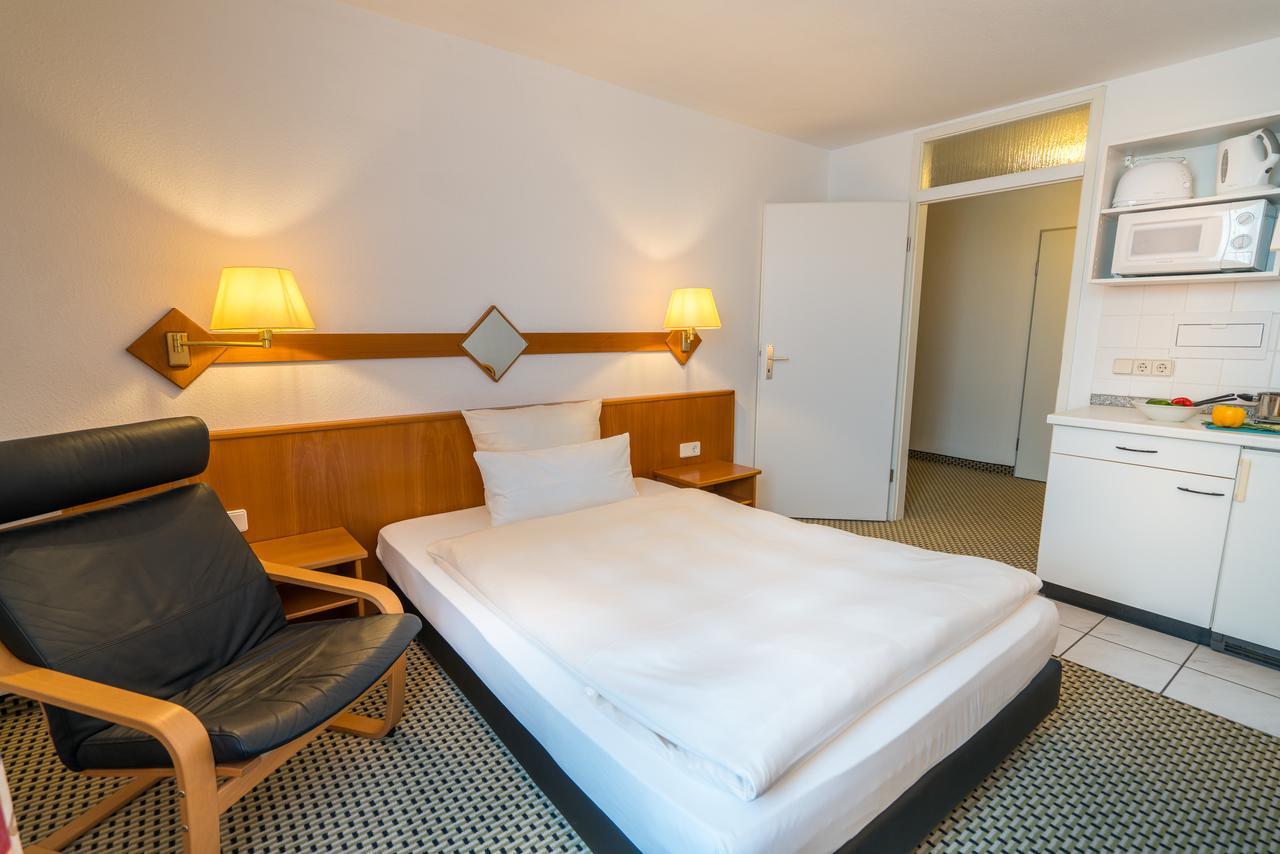 Airporthotel Residenz Steinenbronn Room photo